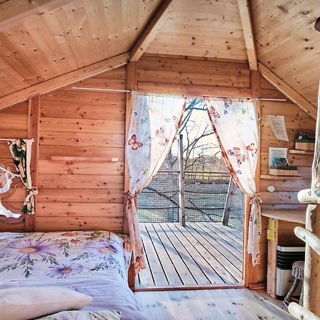 Treehouse Kremilek Villa Jesenice  Buitenkant foto