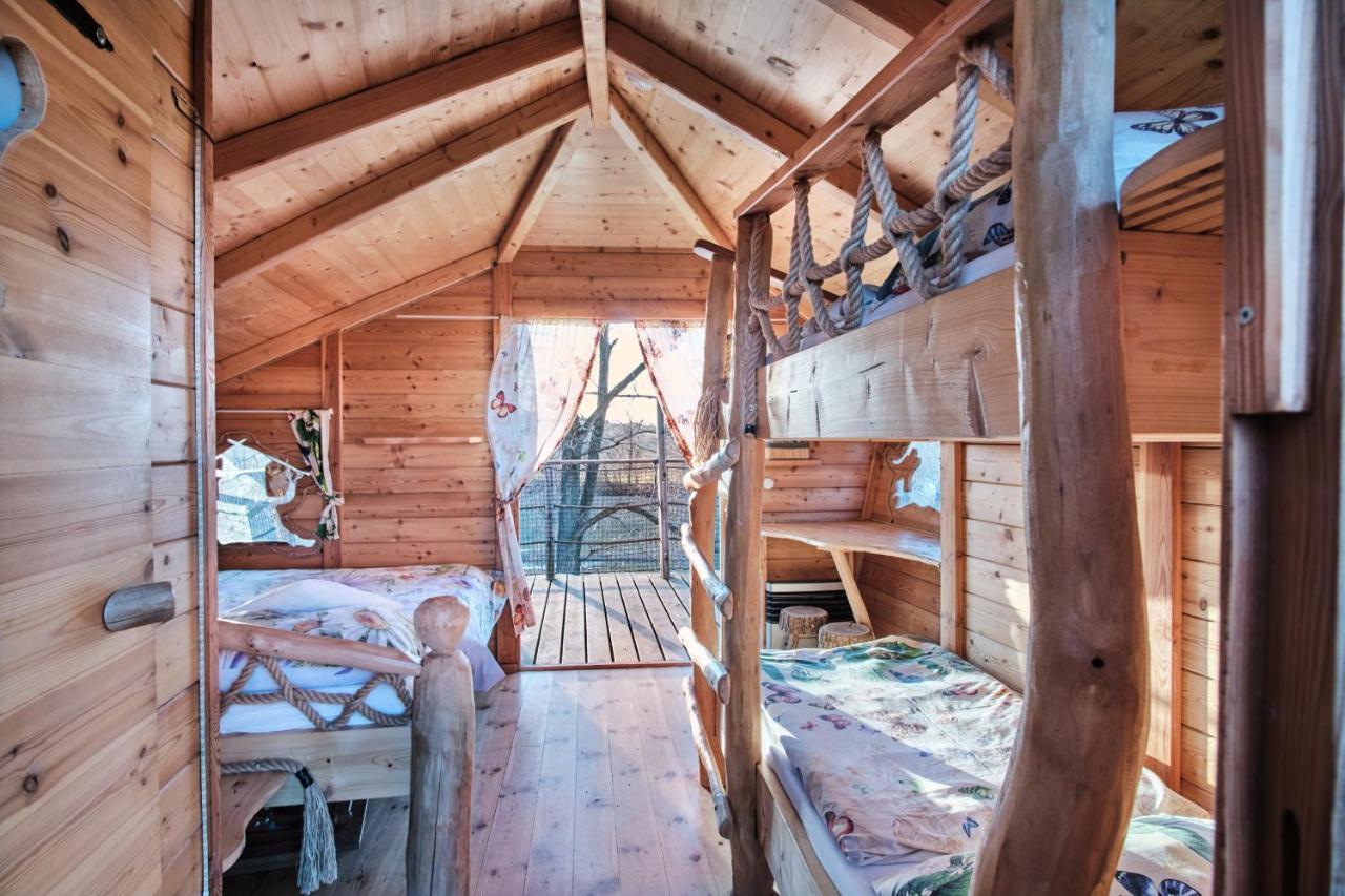 Treehouse Kremilek Villa Jesenice  Buitenkant foto