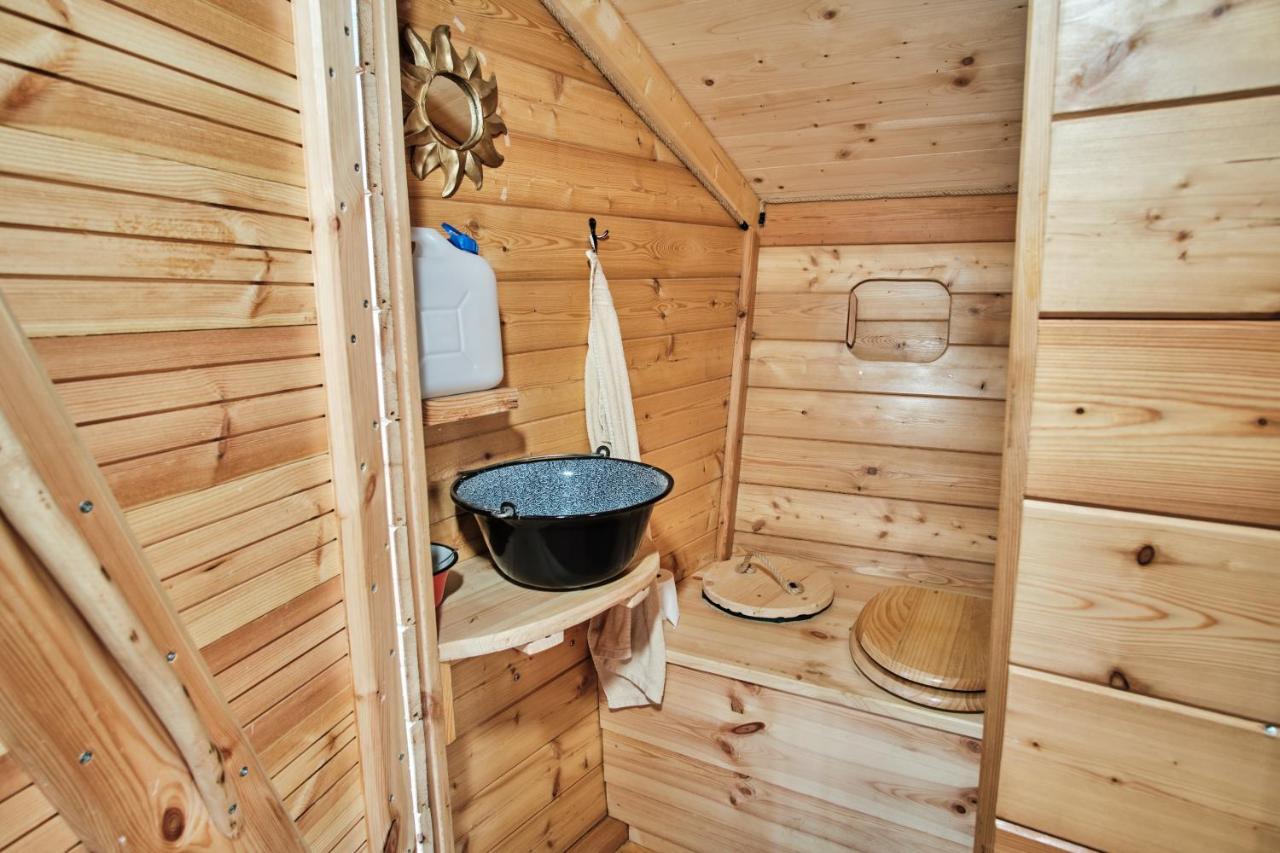 Treehouse Kremilek Villa Jesenice  Buitenkant foto