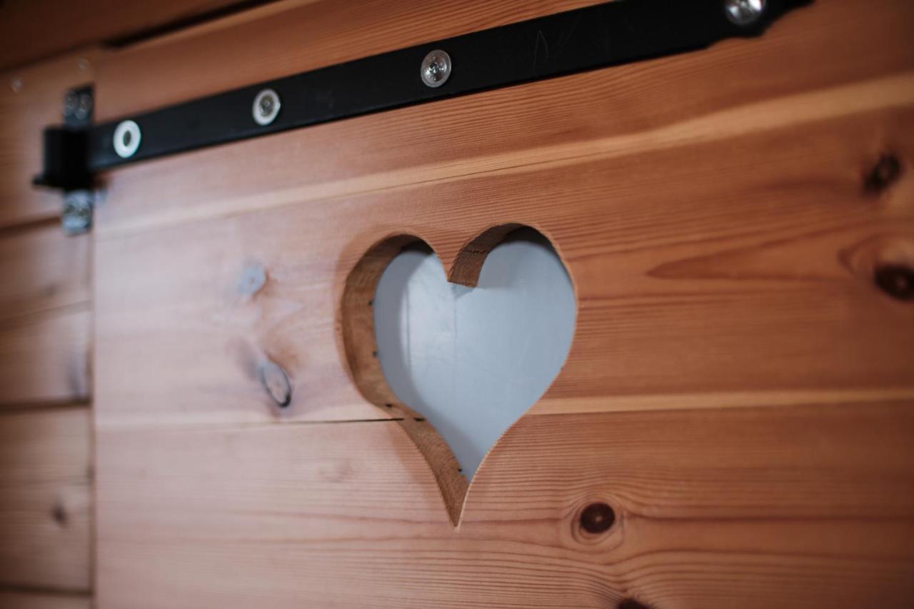Treehouse Kremilek Villa Jesenice  Buitenkant foto
